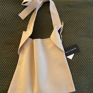 Alice & Olivia Elegant Cream Stretch Top